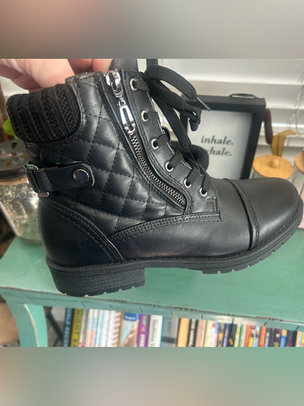 Black Combat Ankle Boots Lace up Low Heel Quilted with Side Zipper 8.5 - Picture 8 of 12